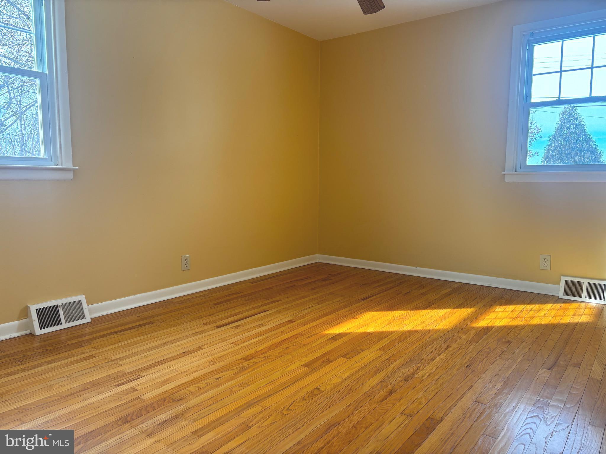 NORRITON EAST - Residential