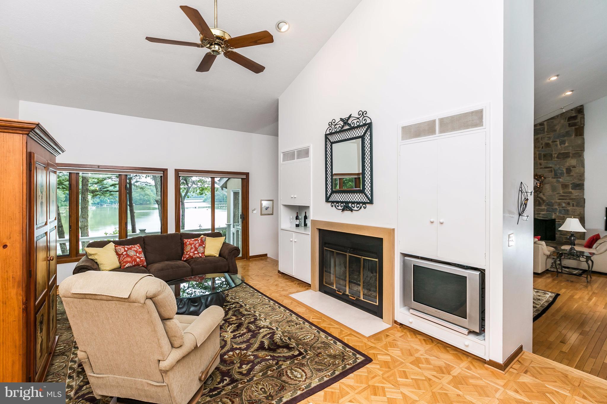 SOUTHDOWN ESTATES - Residential