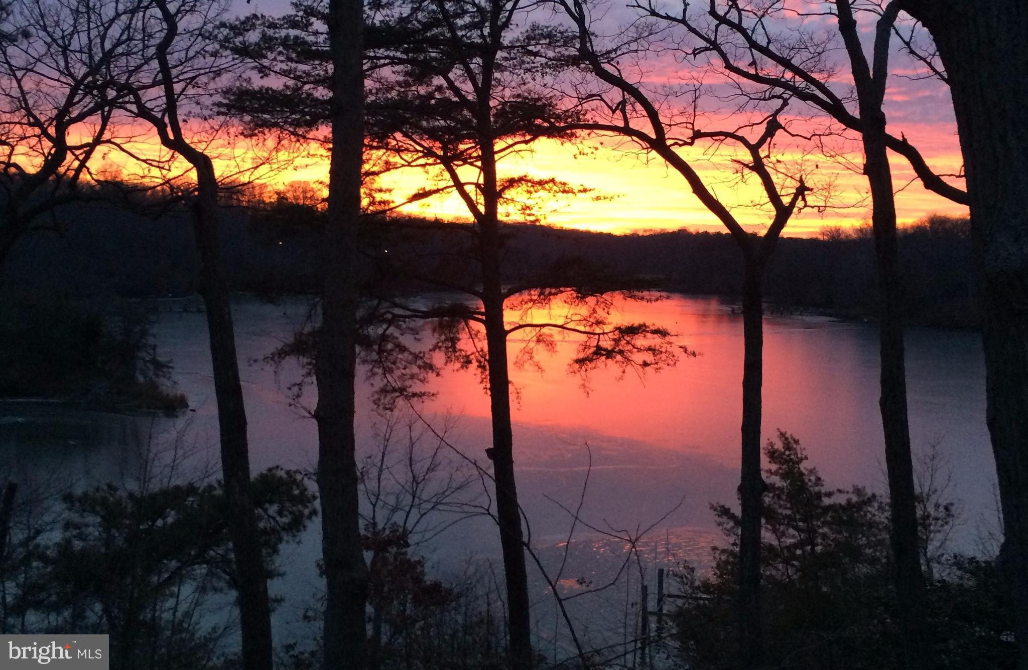 SOUTHDOWN ESTATES - Residential