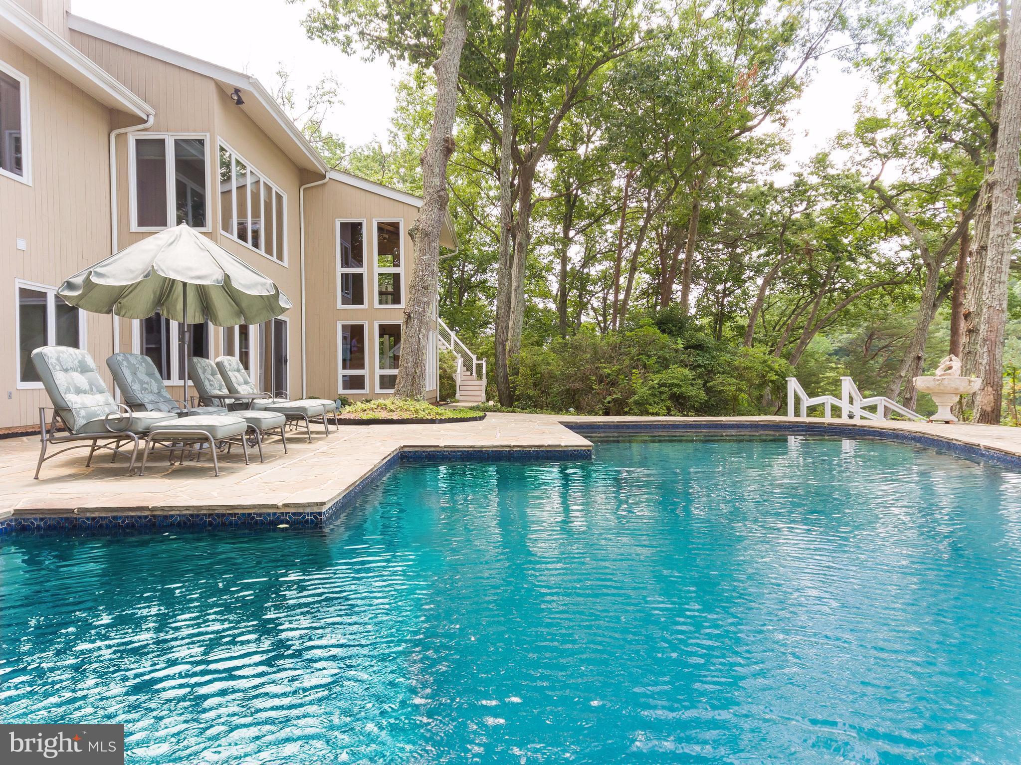 SOUTHDOWN ESTATES - Residential