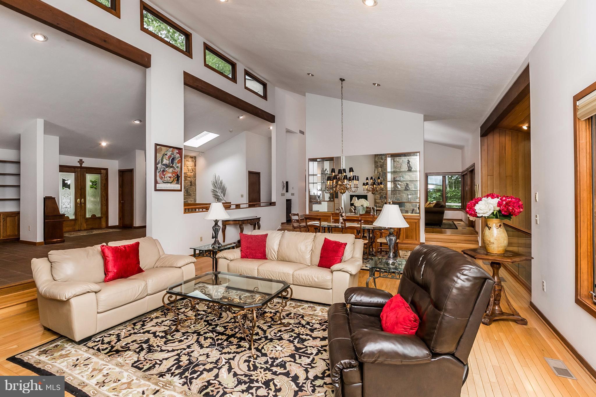 SOUTHDOWN ESTATES - Residential