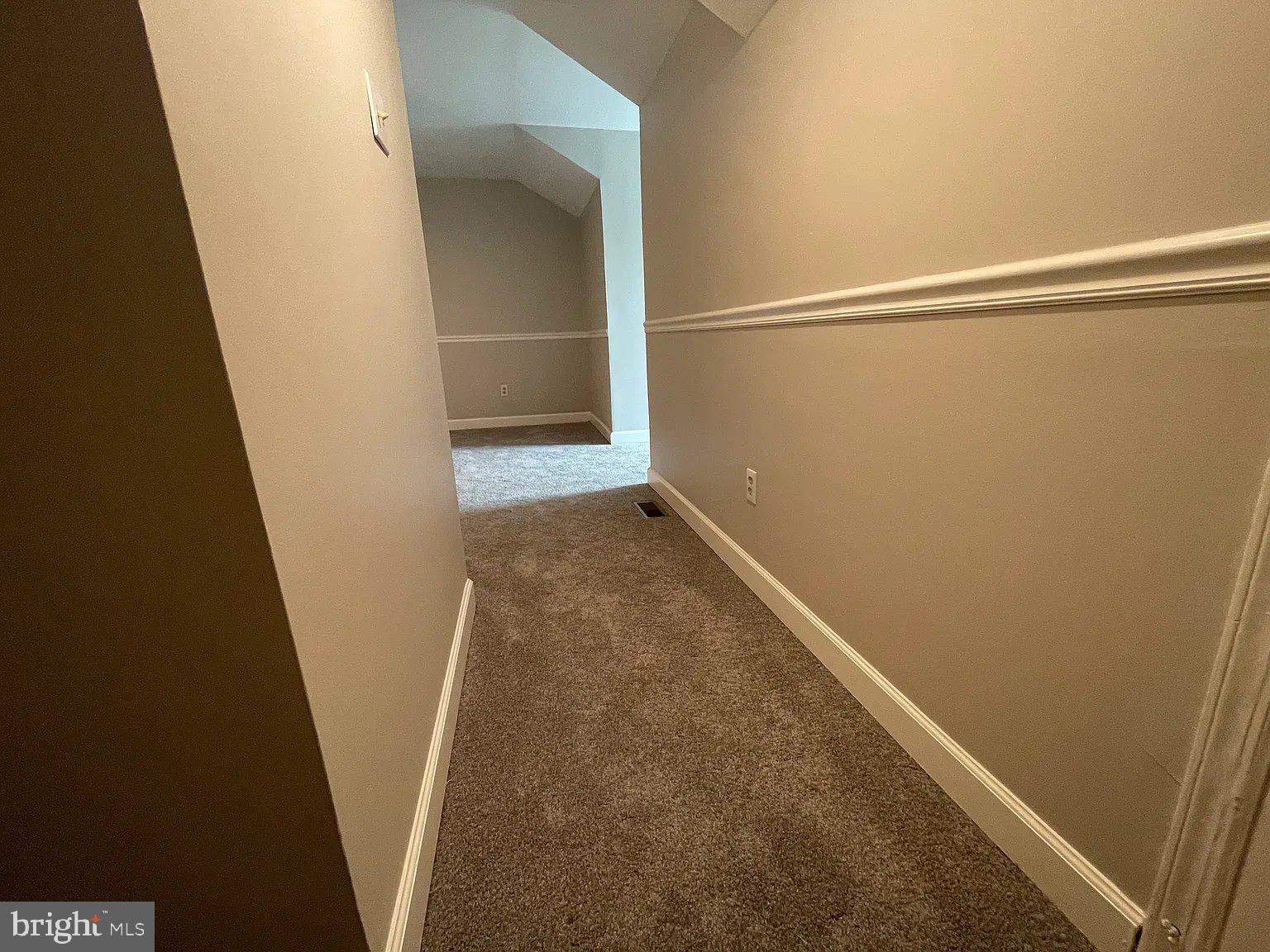 PINE TREE RIDGE - Residential