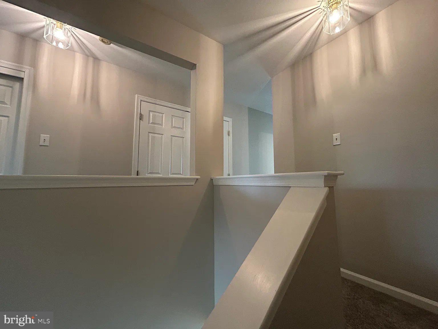 PINE TREE RIDGE - Residential