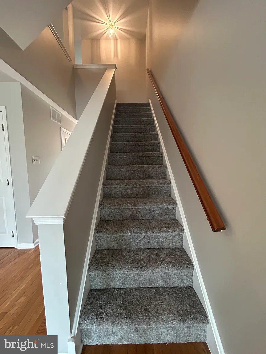 PINE TREE RIDGE - Residential