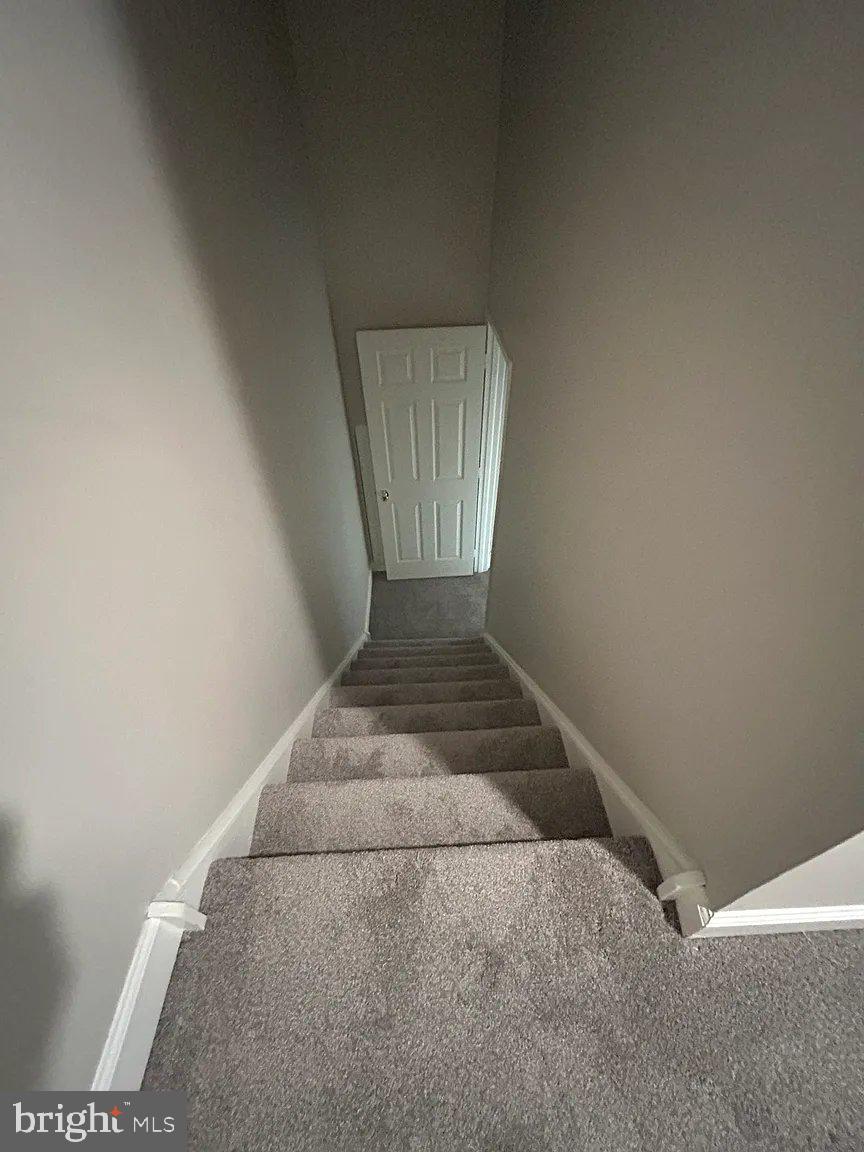 PINE TREE RIDGE - Residential