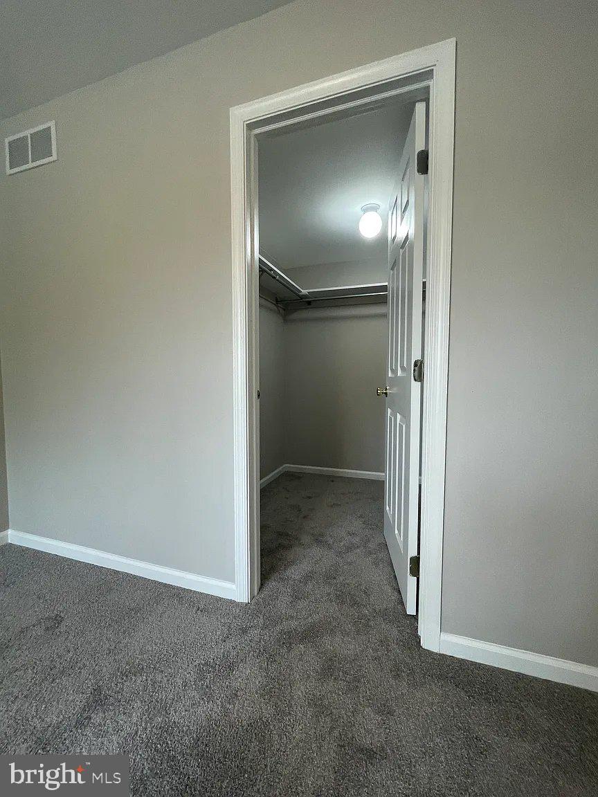 PINE TREE RIDGE - Residential