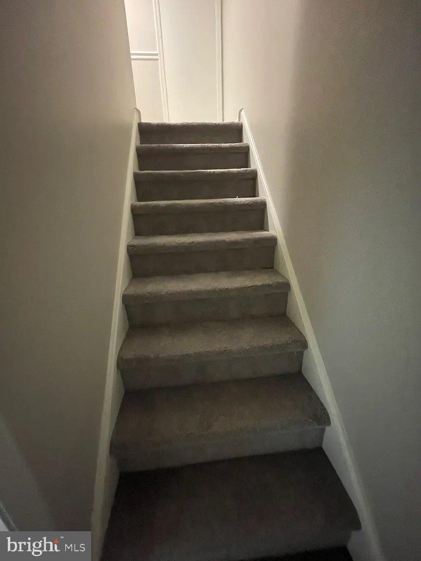 PINE TREE RIDGE - Residential