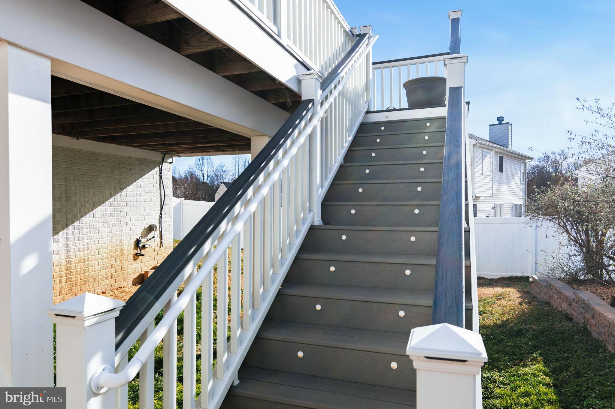 HUNTINGTON MEADOWS - Residential