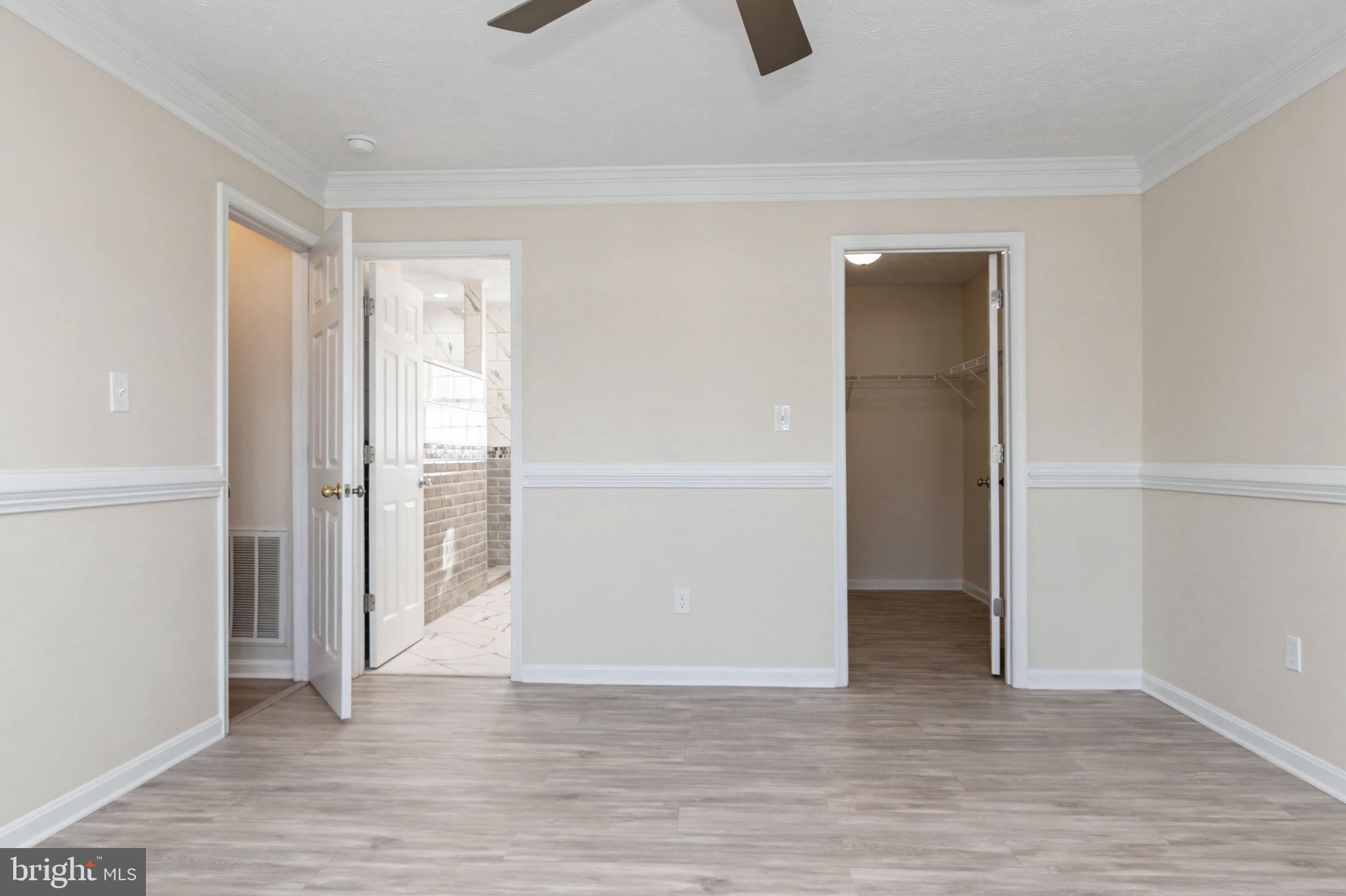 HUNTINGTON MEADOWS - Residential