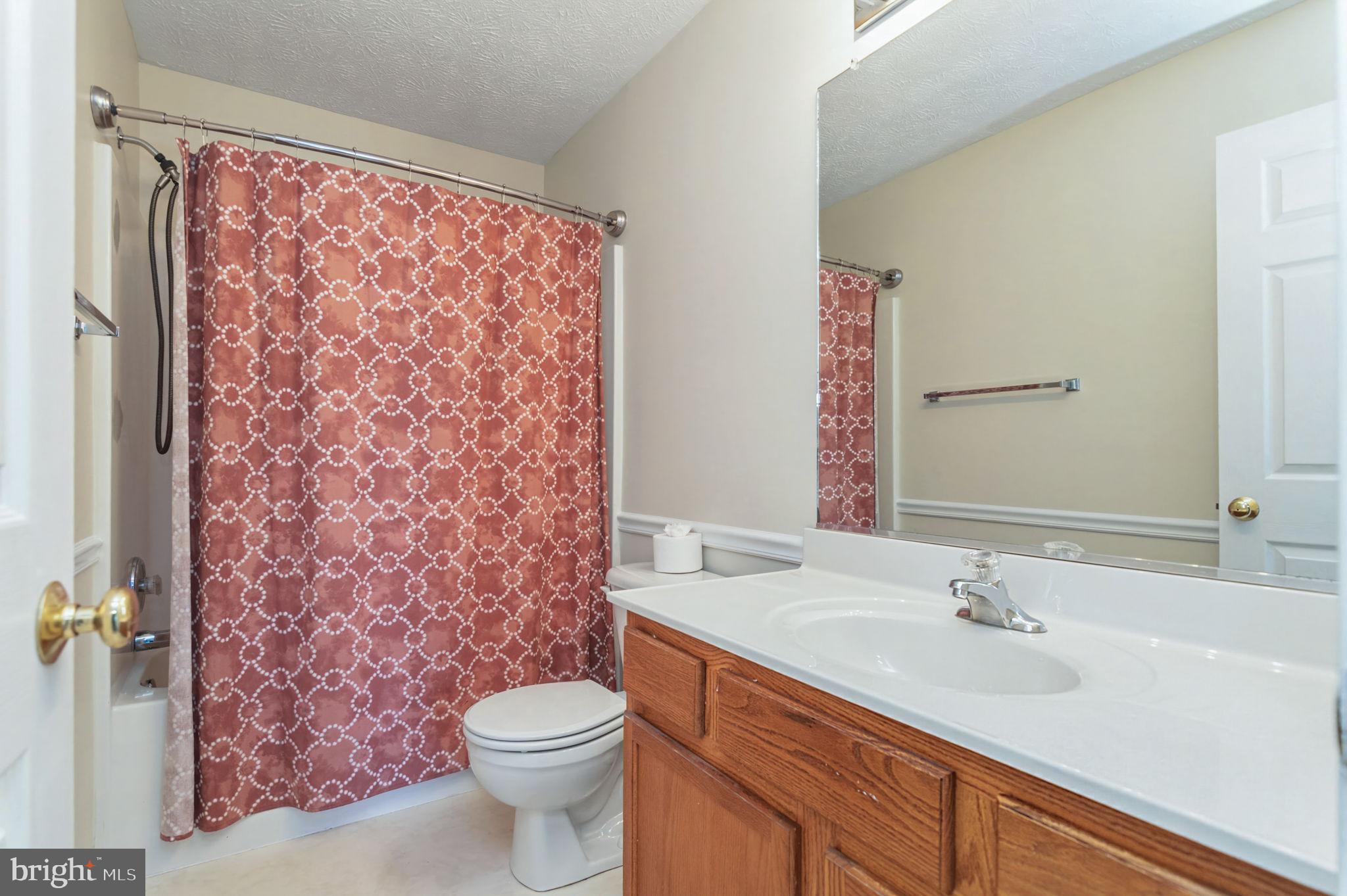 HUNTINGTON MEADOWS - Residential