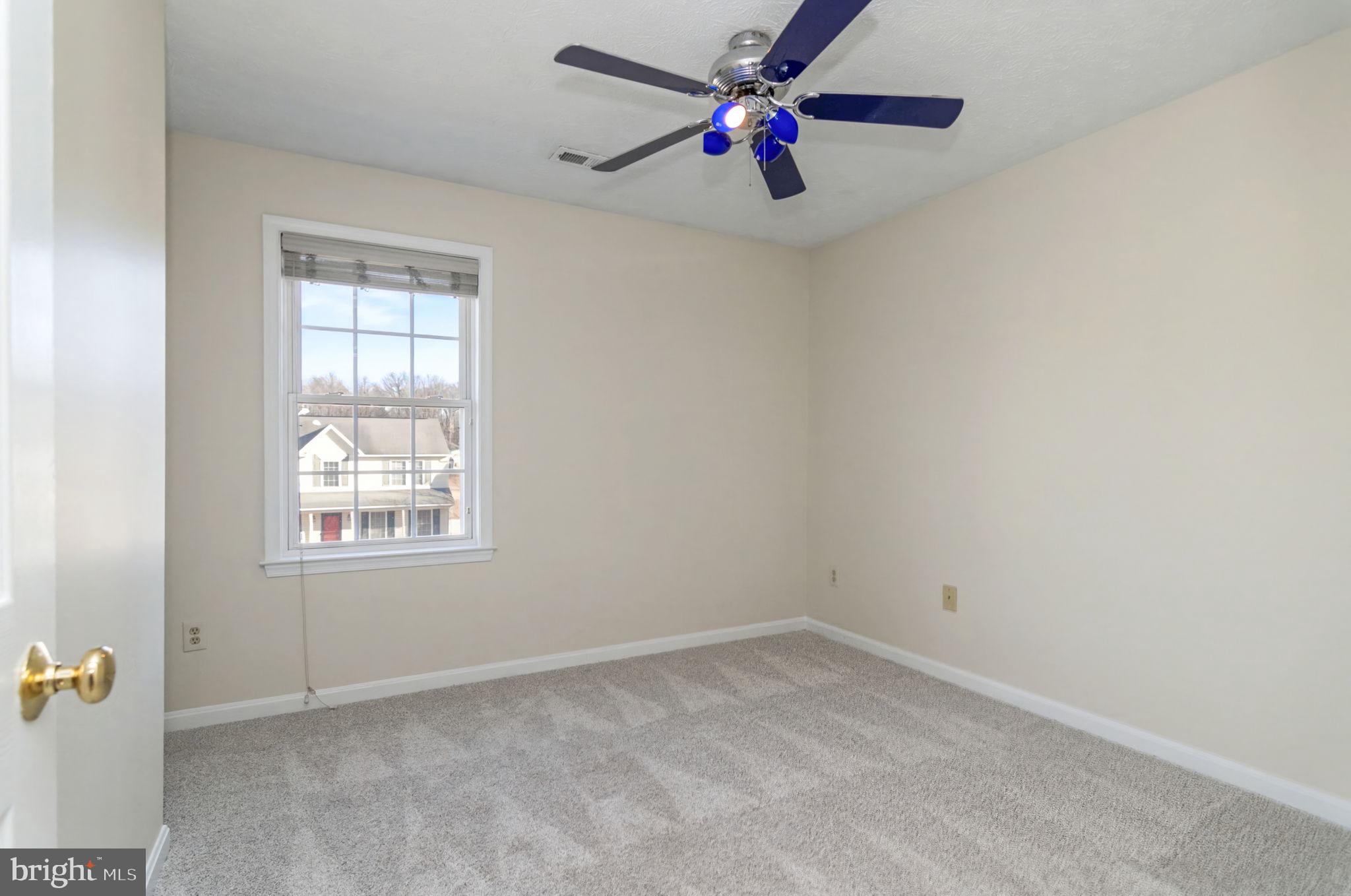 HUNTINGTON MEADOWS - Residential