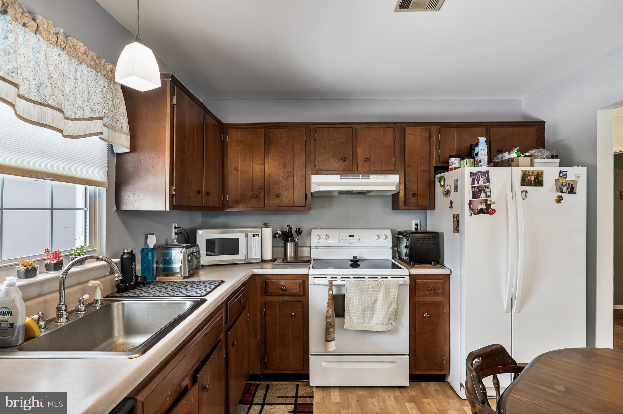 LEISURETOWNE - Residential