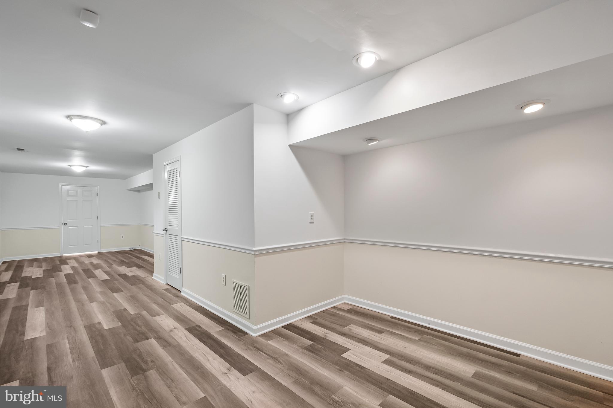 WORMANS MILL - Residential