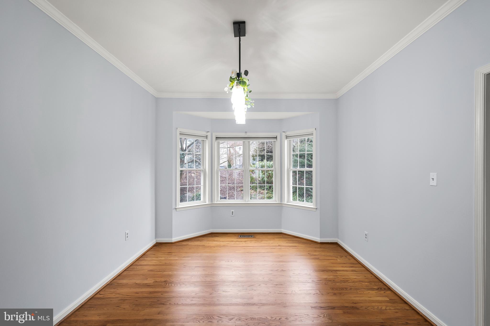 WORMANS MILL - Residential