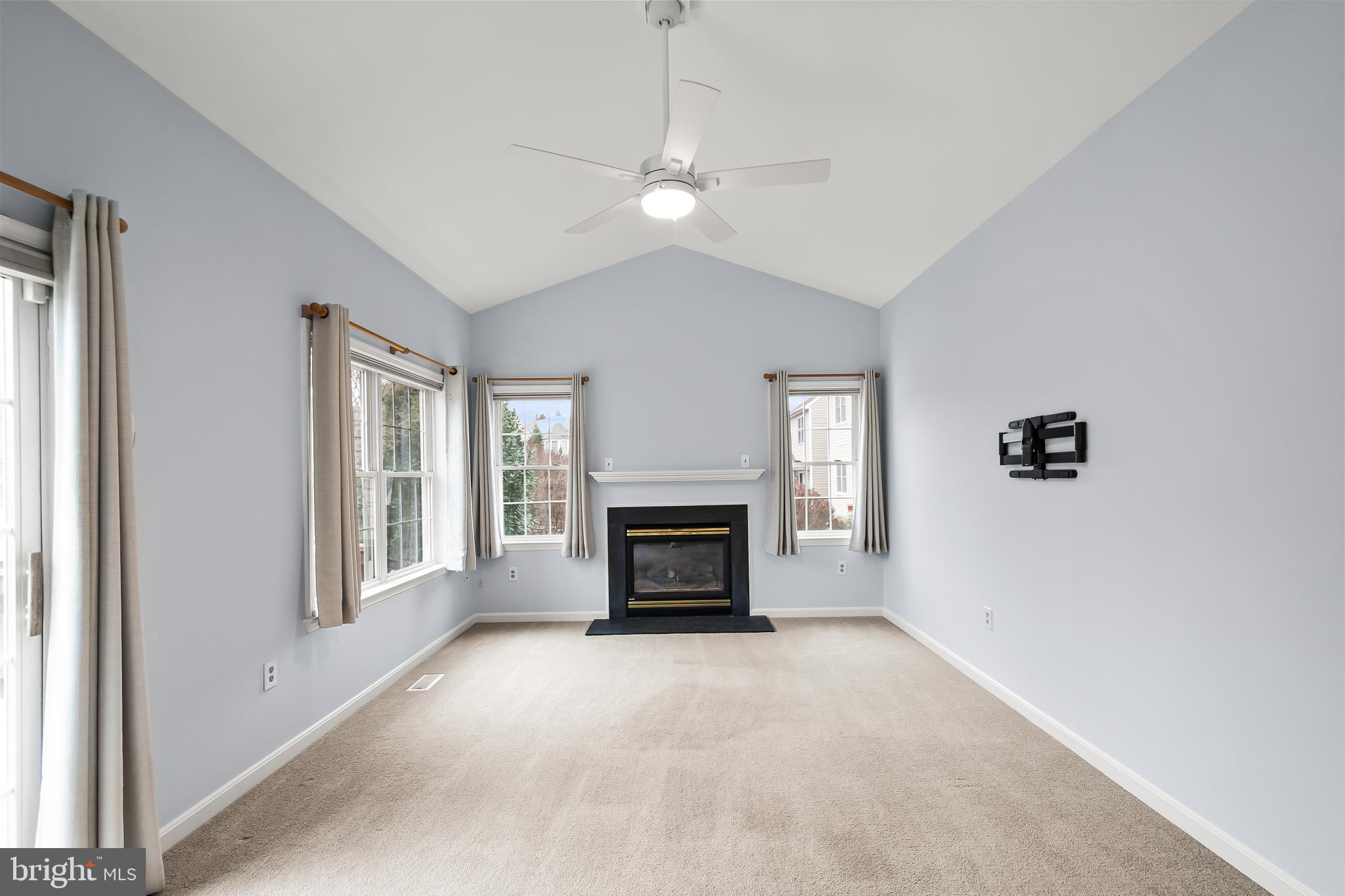 WORMANS MILL - Residential