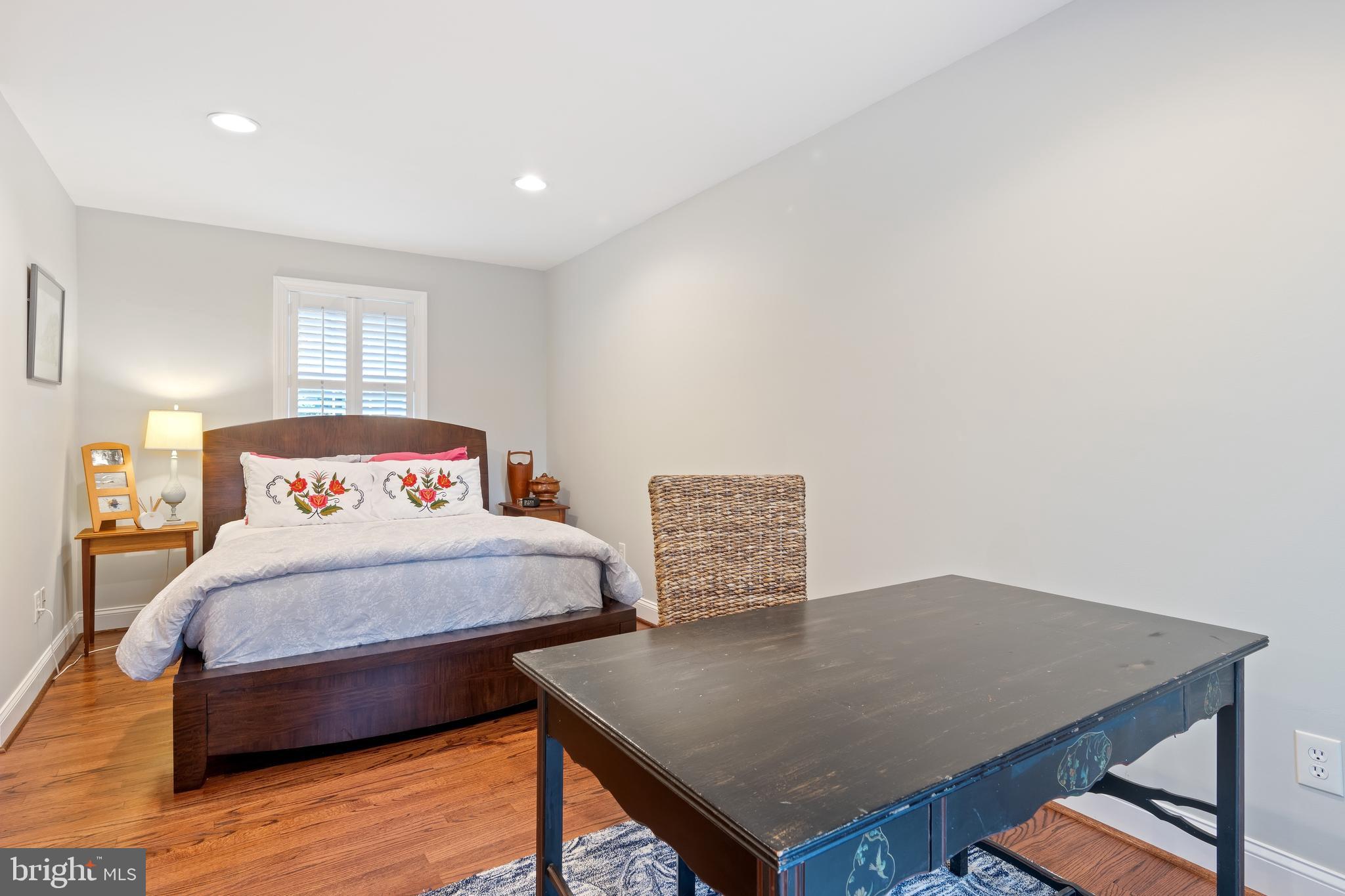 CHESTER SPRINGS - Residential