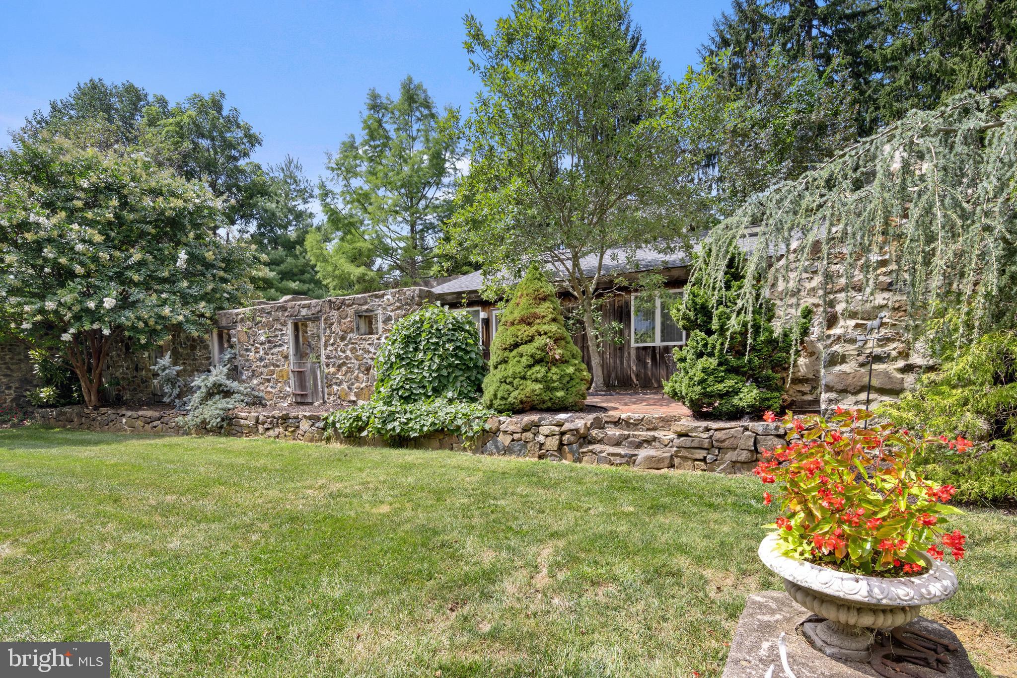 CHESTER SPRINGS - Residential