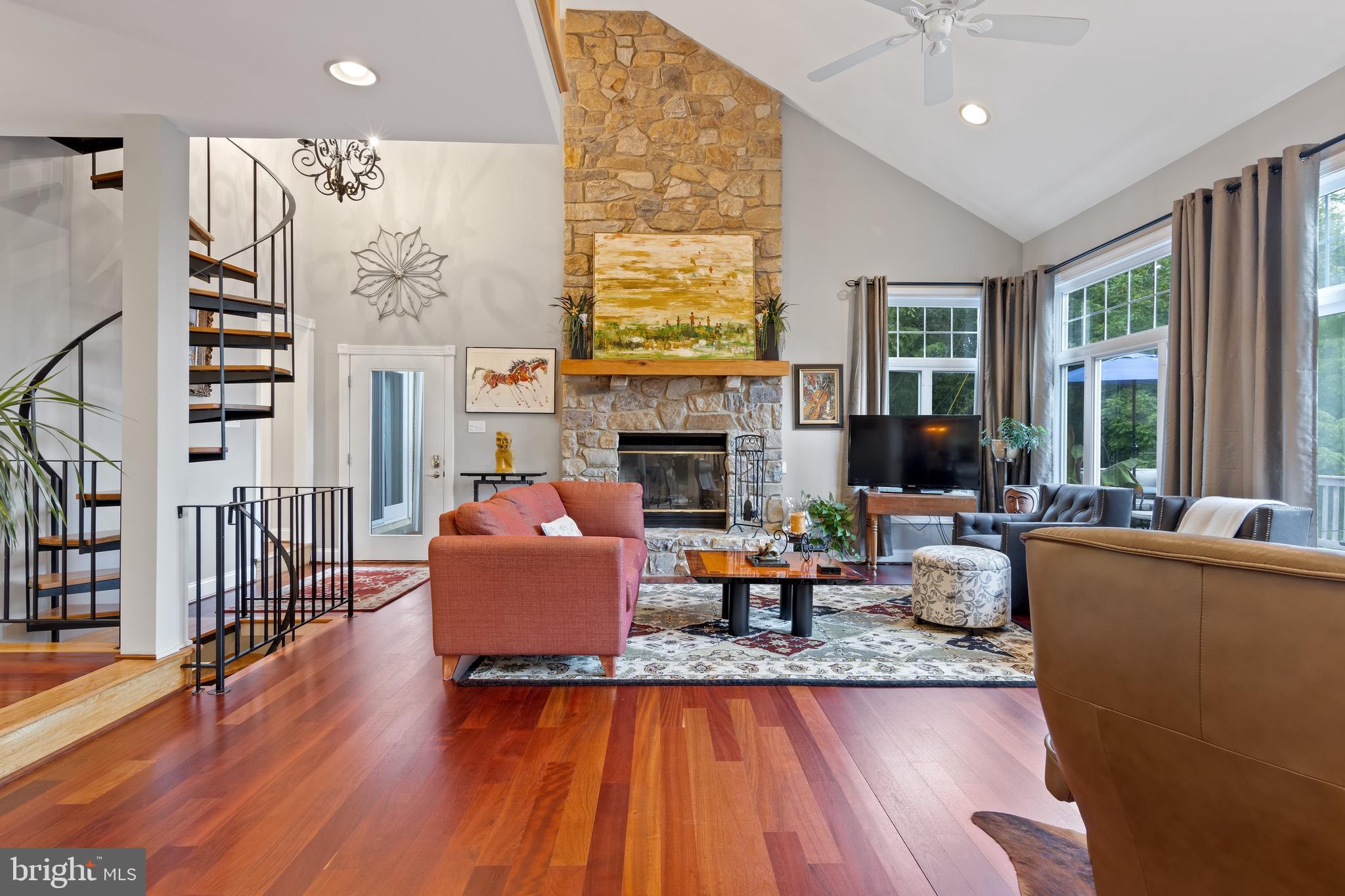 CHESTER SPRINGS - Residential