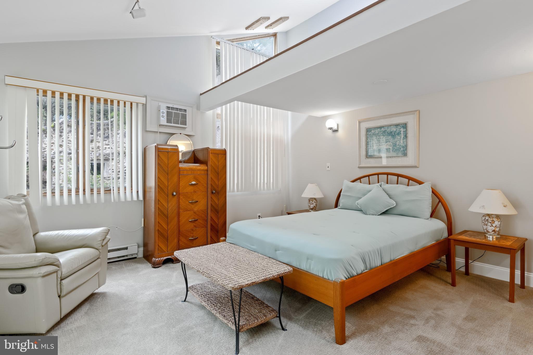 CHESTER SPRINGS - Residential