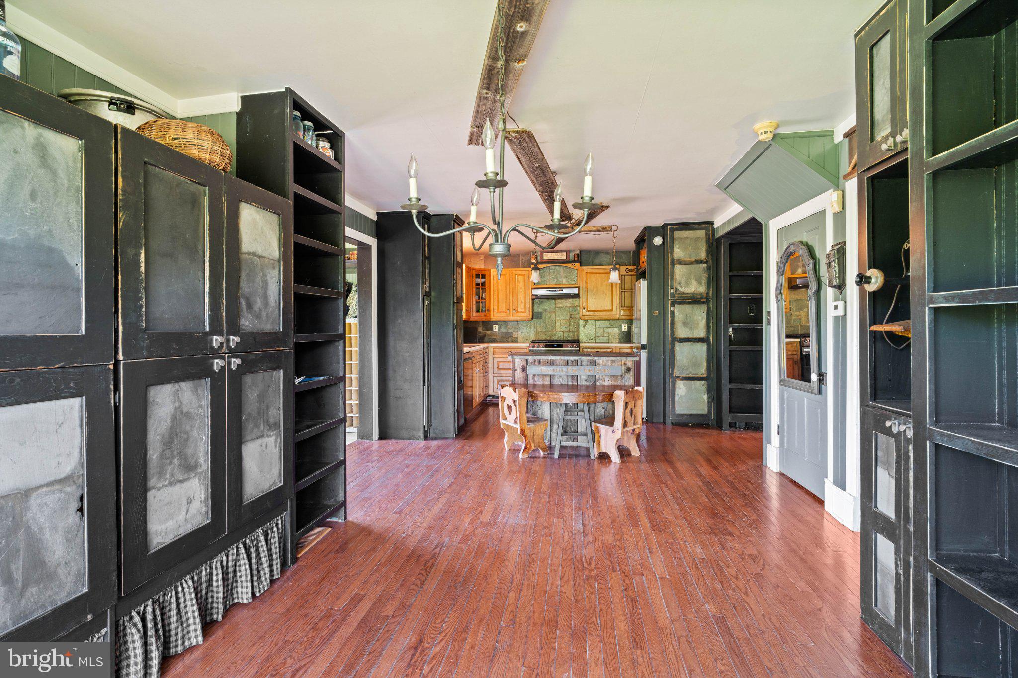 225 HONEY HOLLOW RANCH ROAD W