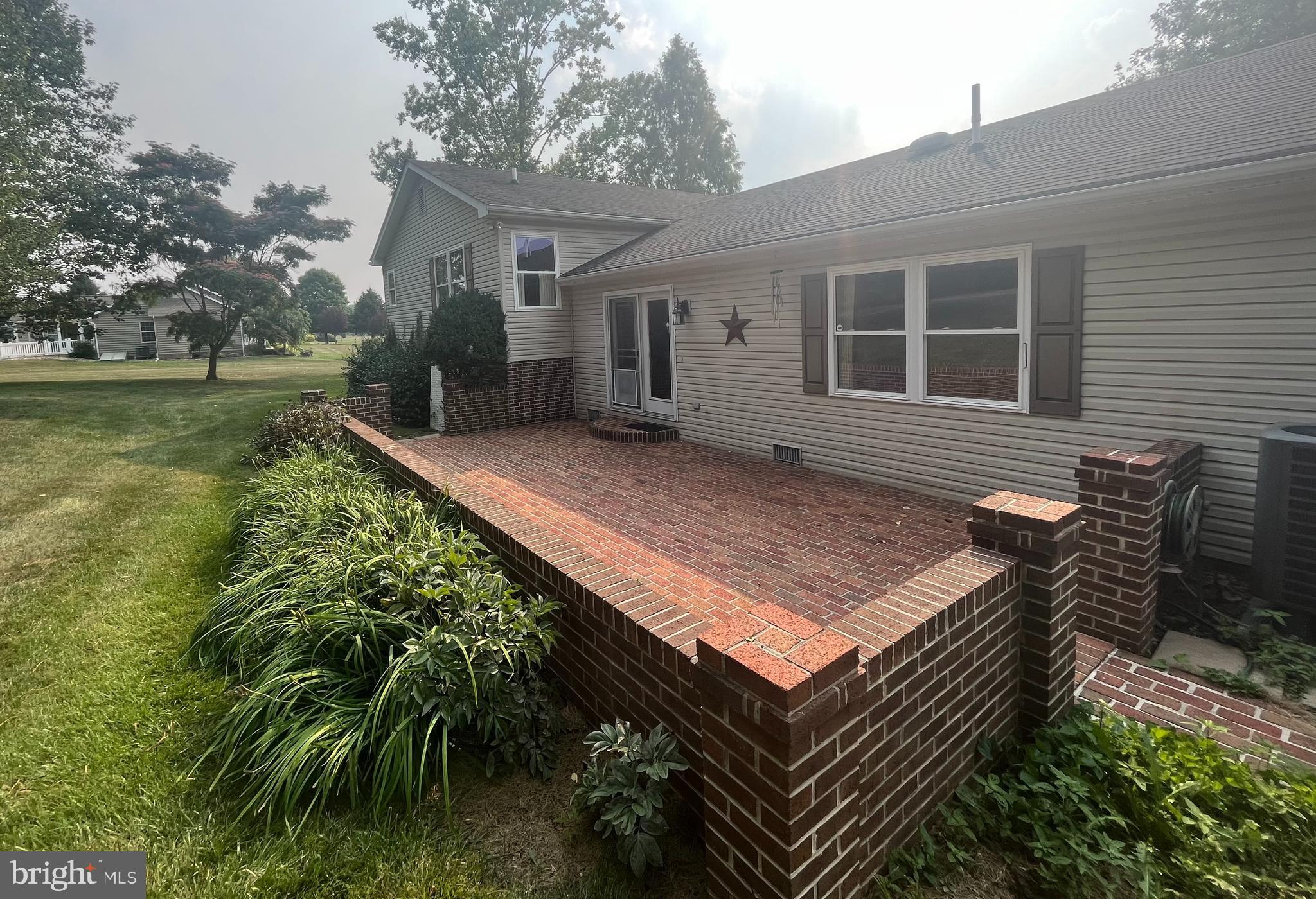 SWAN DALE FARMS - Residential