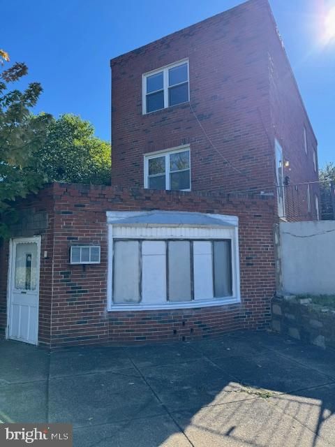 5819 HARBISON AVENUE PHILADELPHIA PA 19135