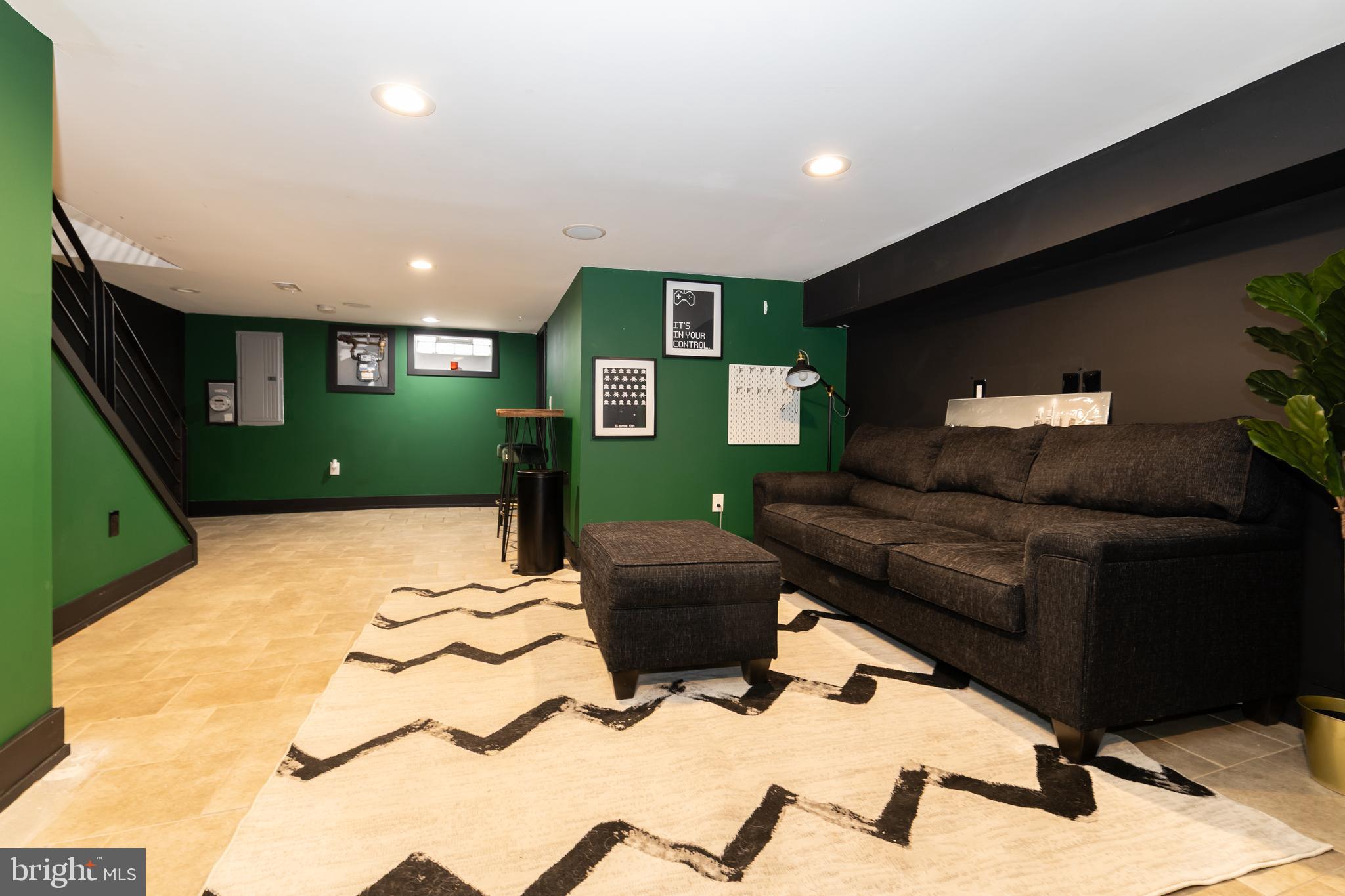 PORT RICHMOND - Residential