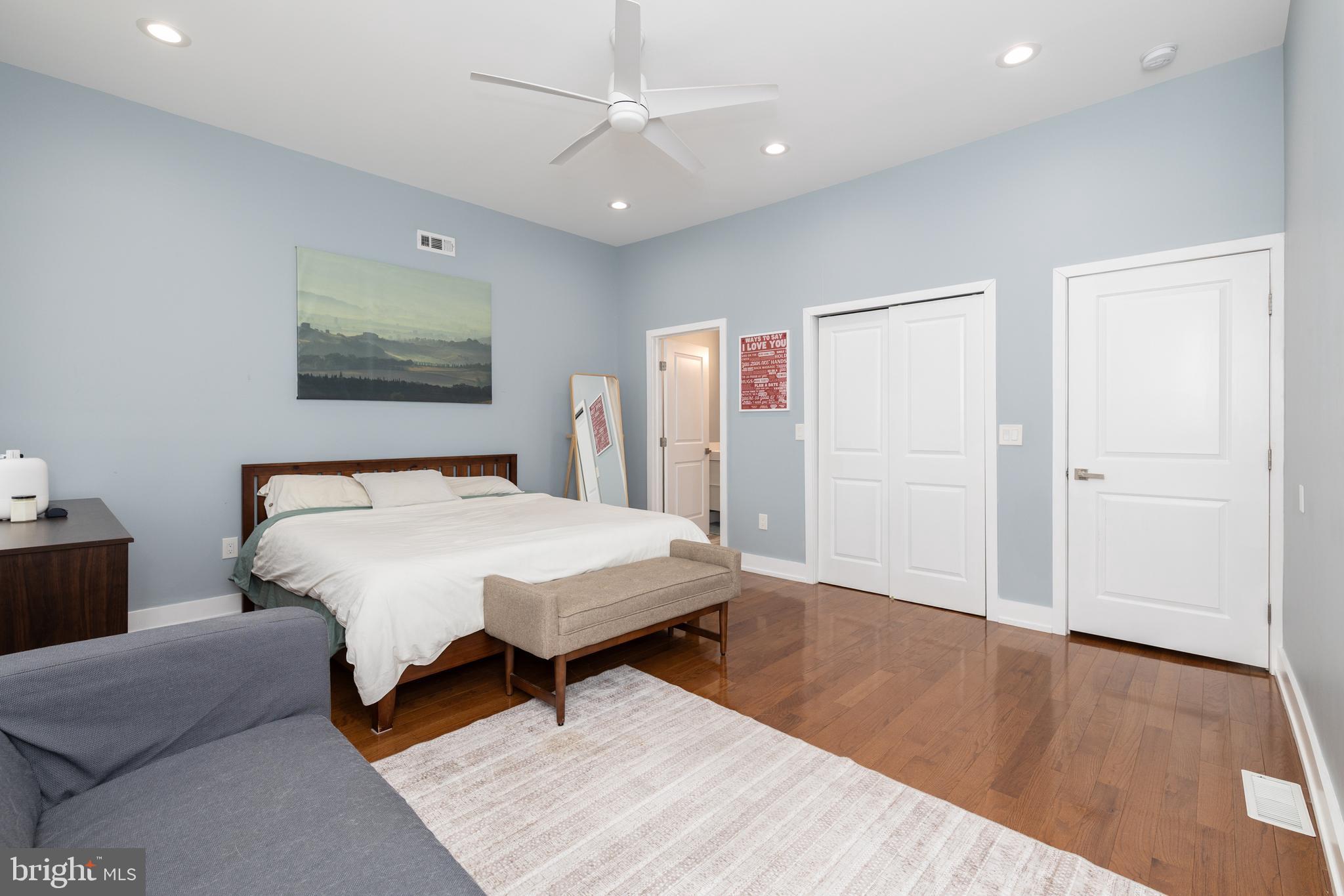 PORT RICHMOND - Residential