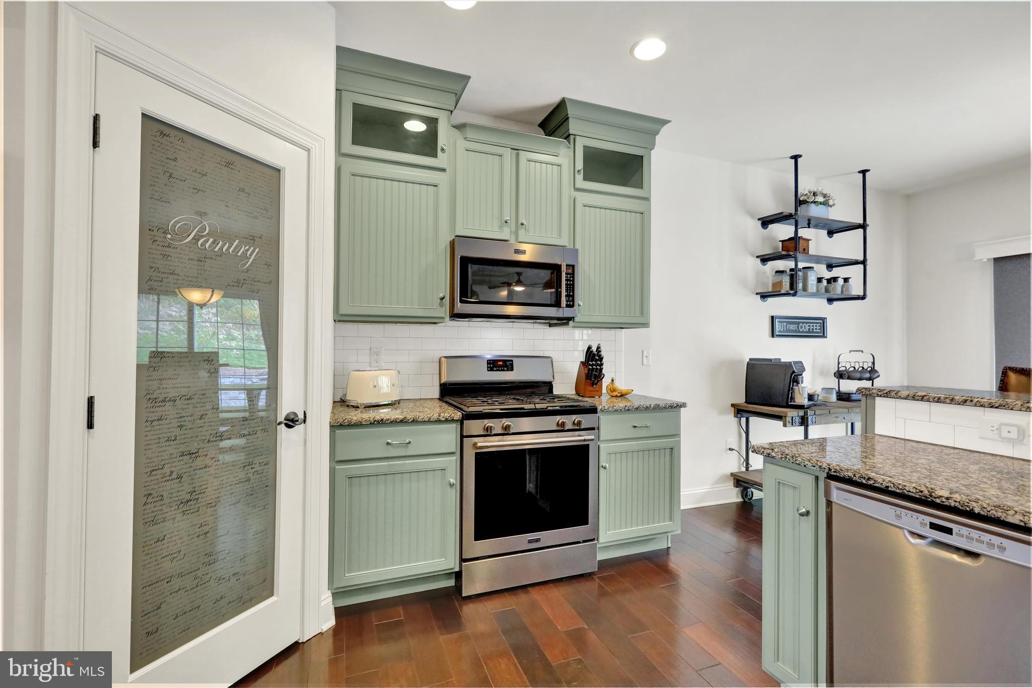 SYLVAN VIEW - Residential