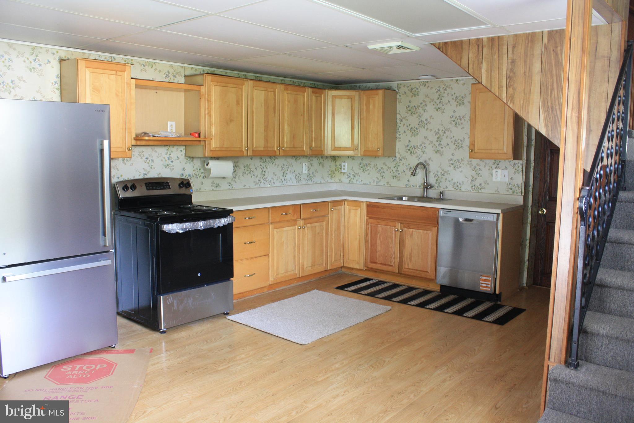 1349 PHOENIXVILLE PIKE UNIT C
