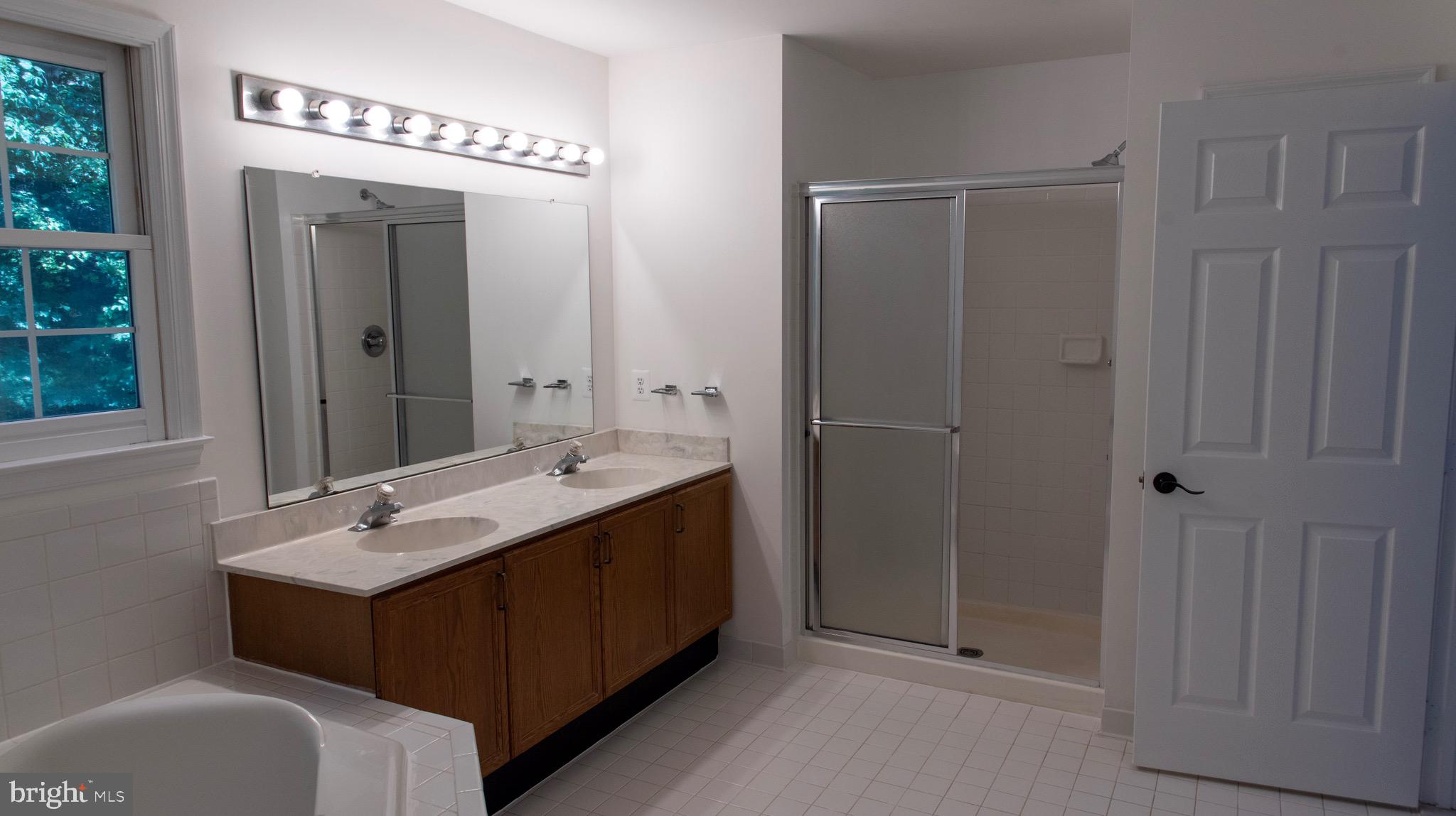 TALBOT RUN ESTATES - Residential