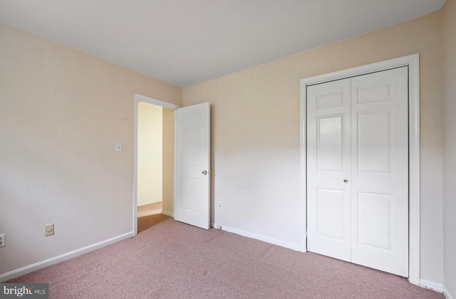 WOODSIDE - Residential