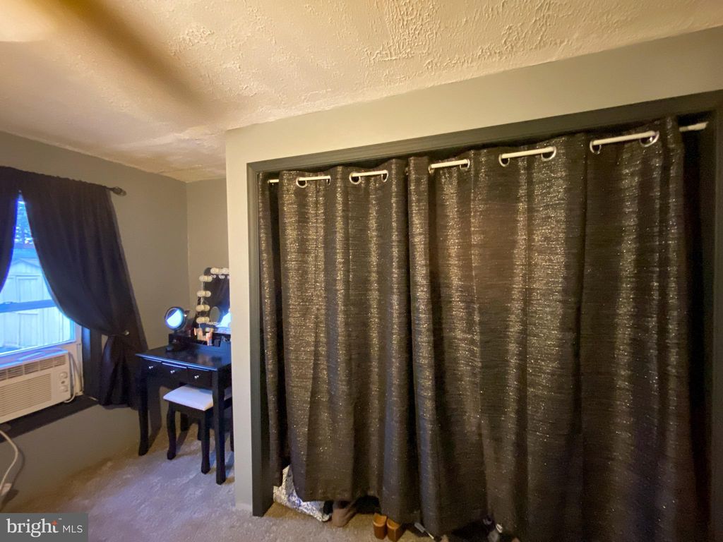 Photo of 15 Letti Drive, ELIZABETHTOWN, PA 17022 (MLS # PADA2045864)