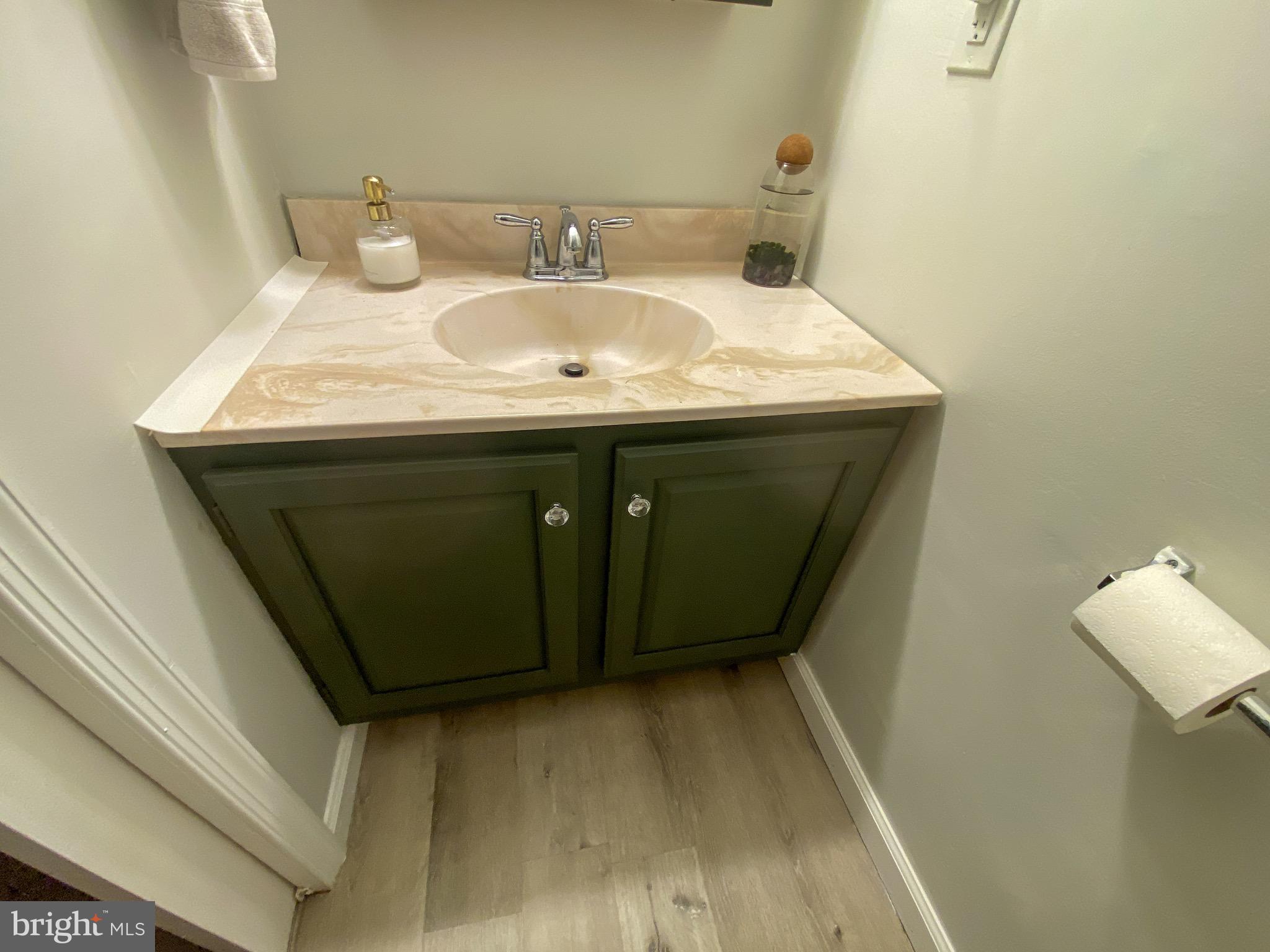 CEDAR MANOR MHP - Residential