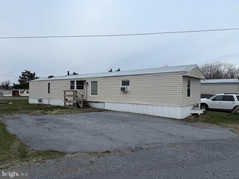 15 LETTI DRIVE ELIZABETHTOWN PA 17022