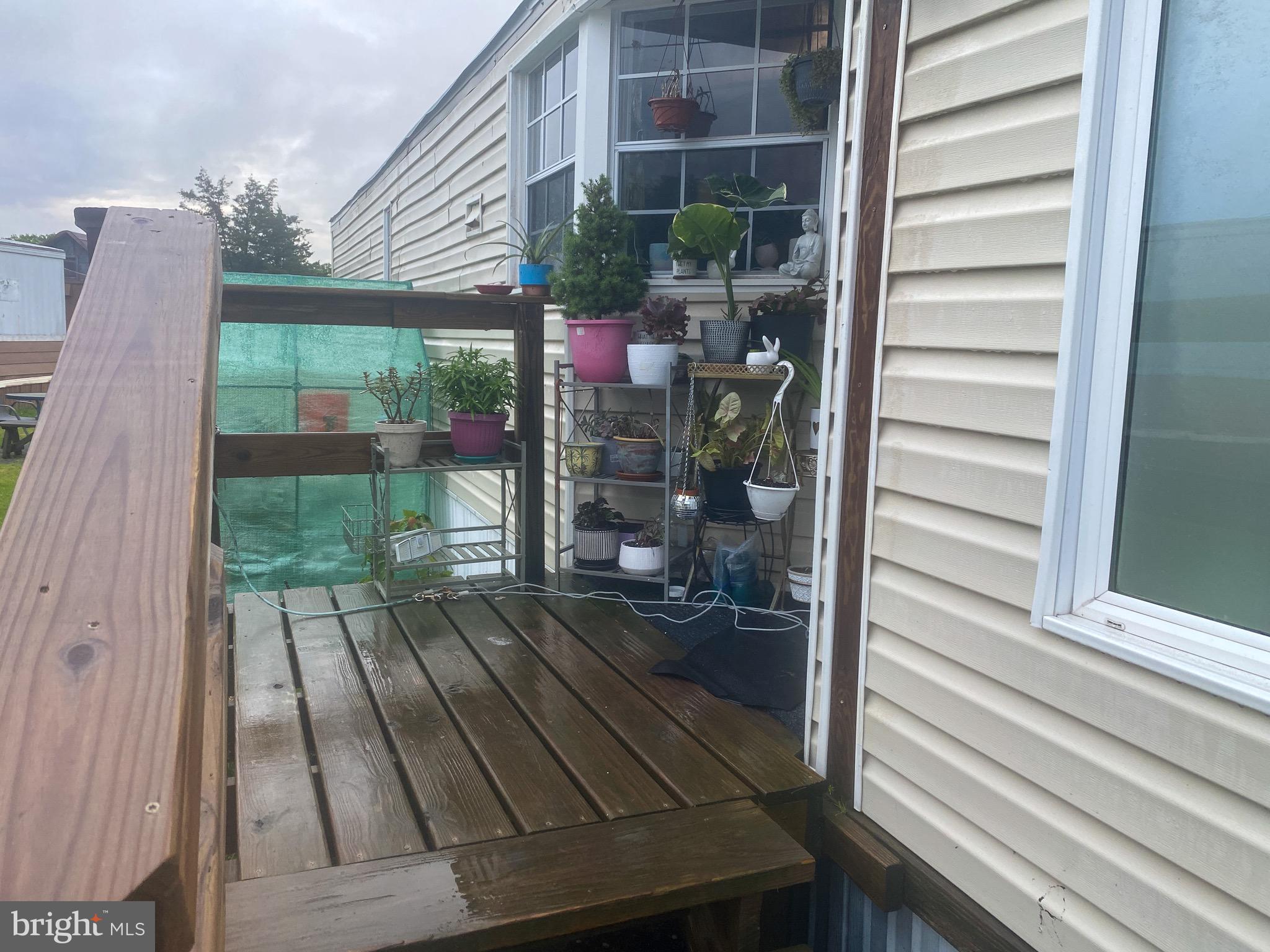 CEDAR MANOR MHP - Residential