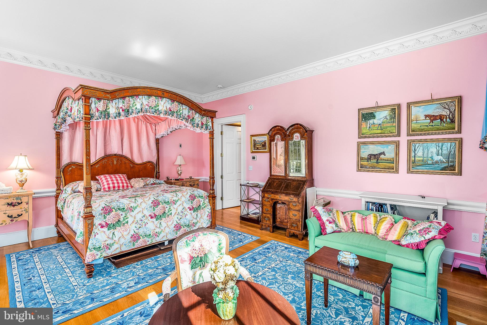 EASTON - Residential