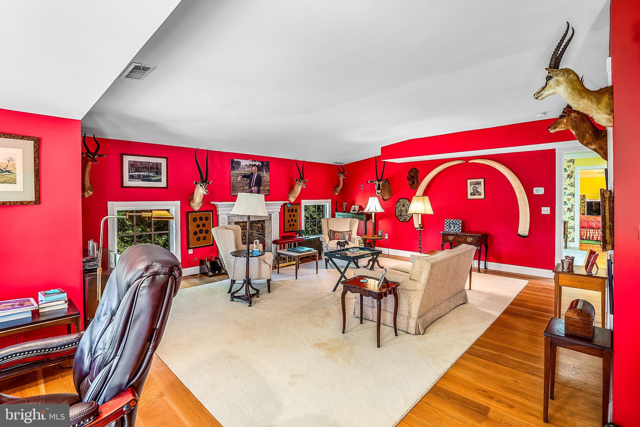 EASTON - Residential