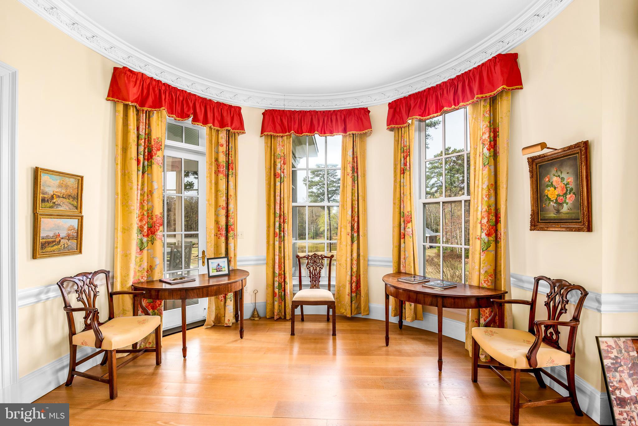 EASTON - Residential