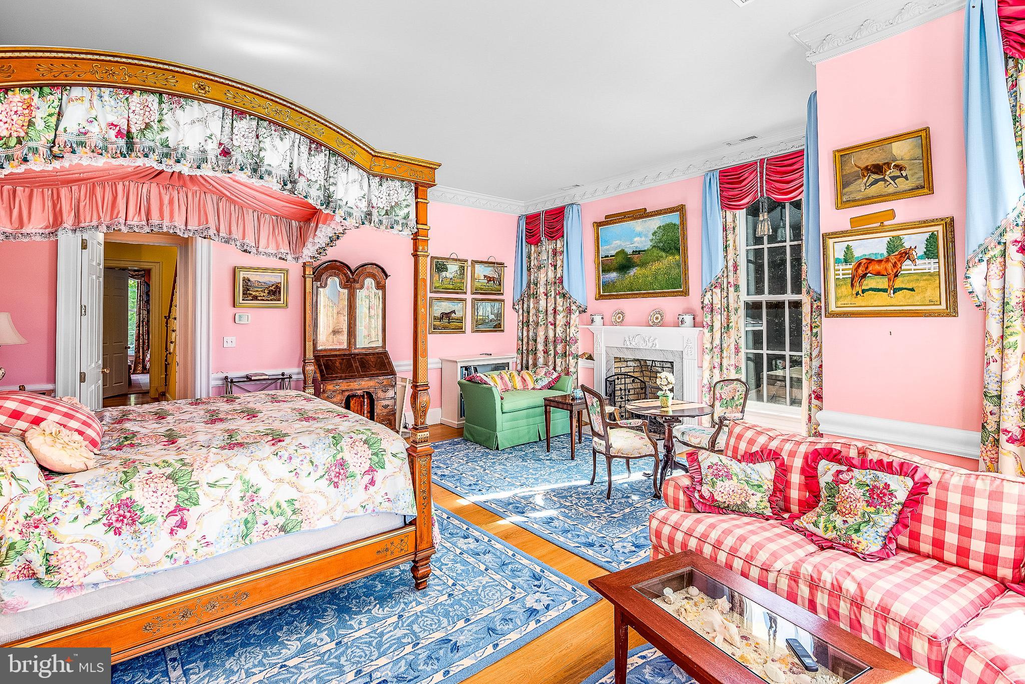 EASTON - Residential