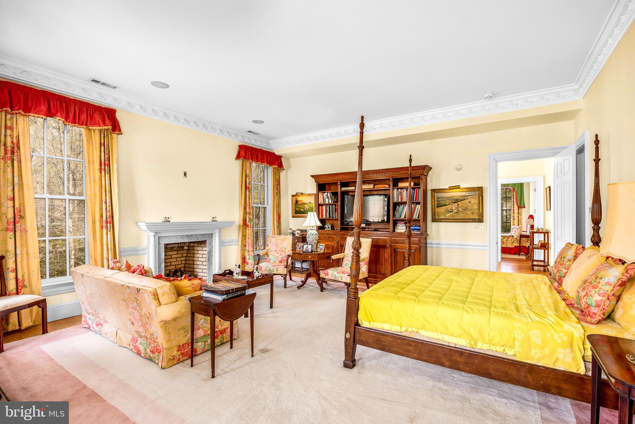 EASTON - Residential