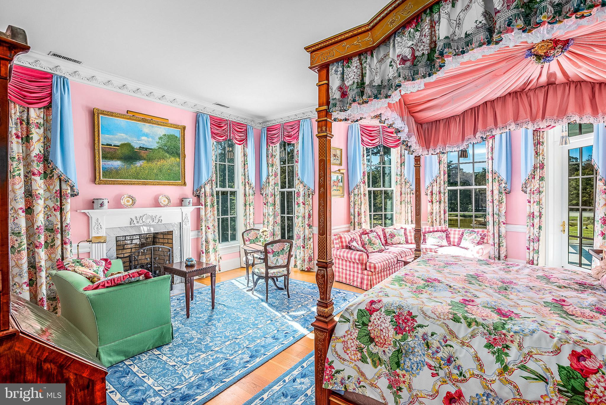 EASTON - Residential