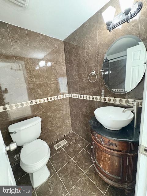 NORTH CREEK - Residential Lease