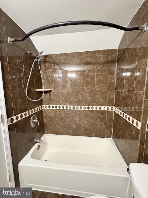 NORTH CREEK - Residential Lease