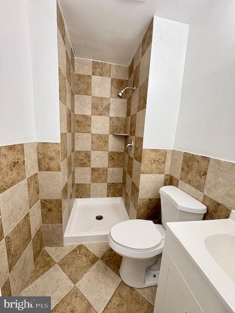 NORTH CREEK - Residential Lease