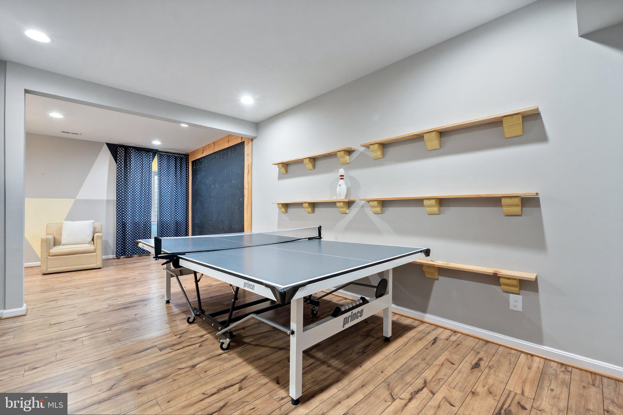 CANTER ESTATES - Residential