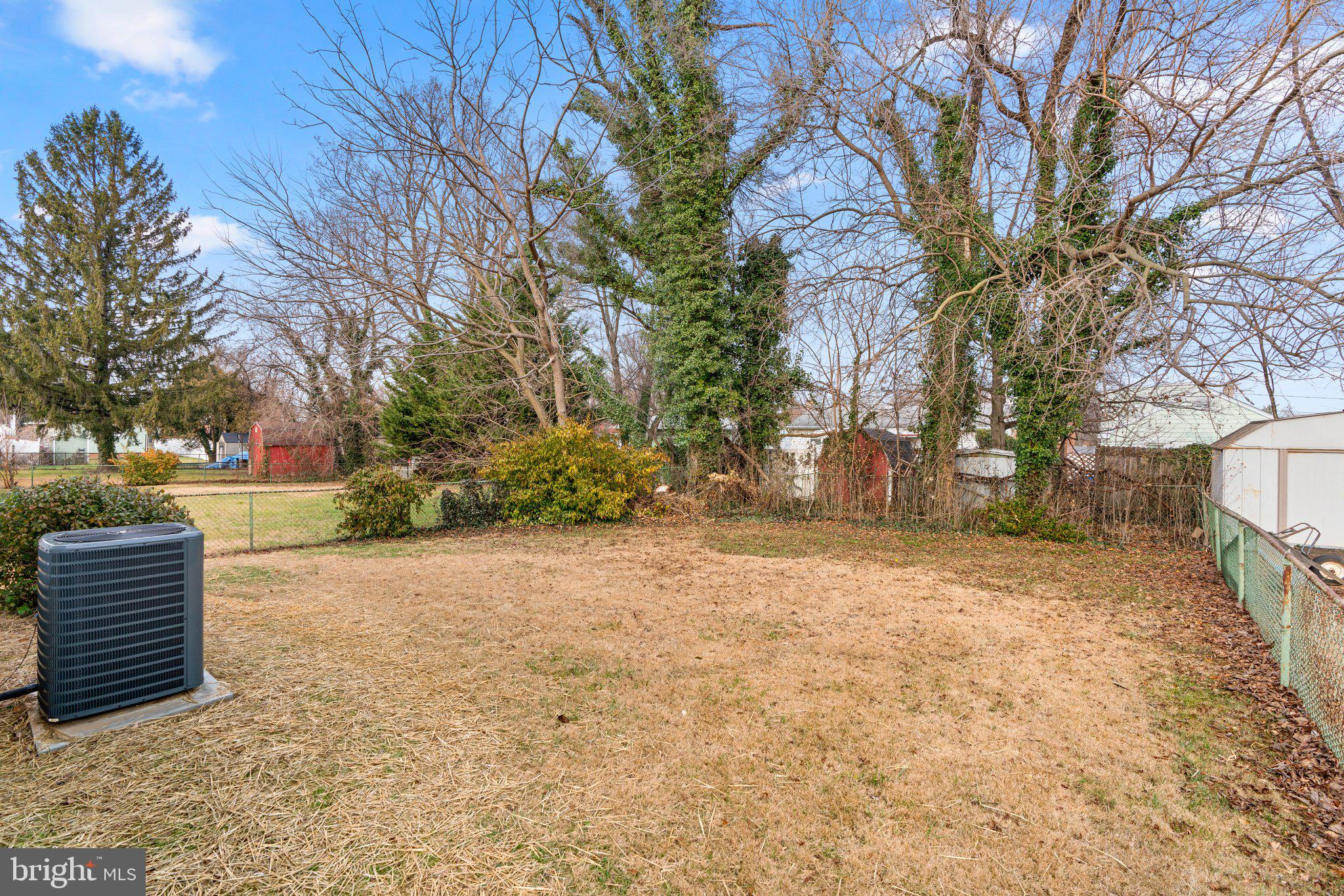 CATONSVILLE MANOR - Residential