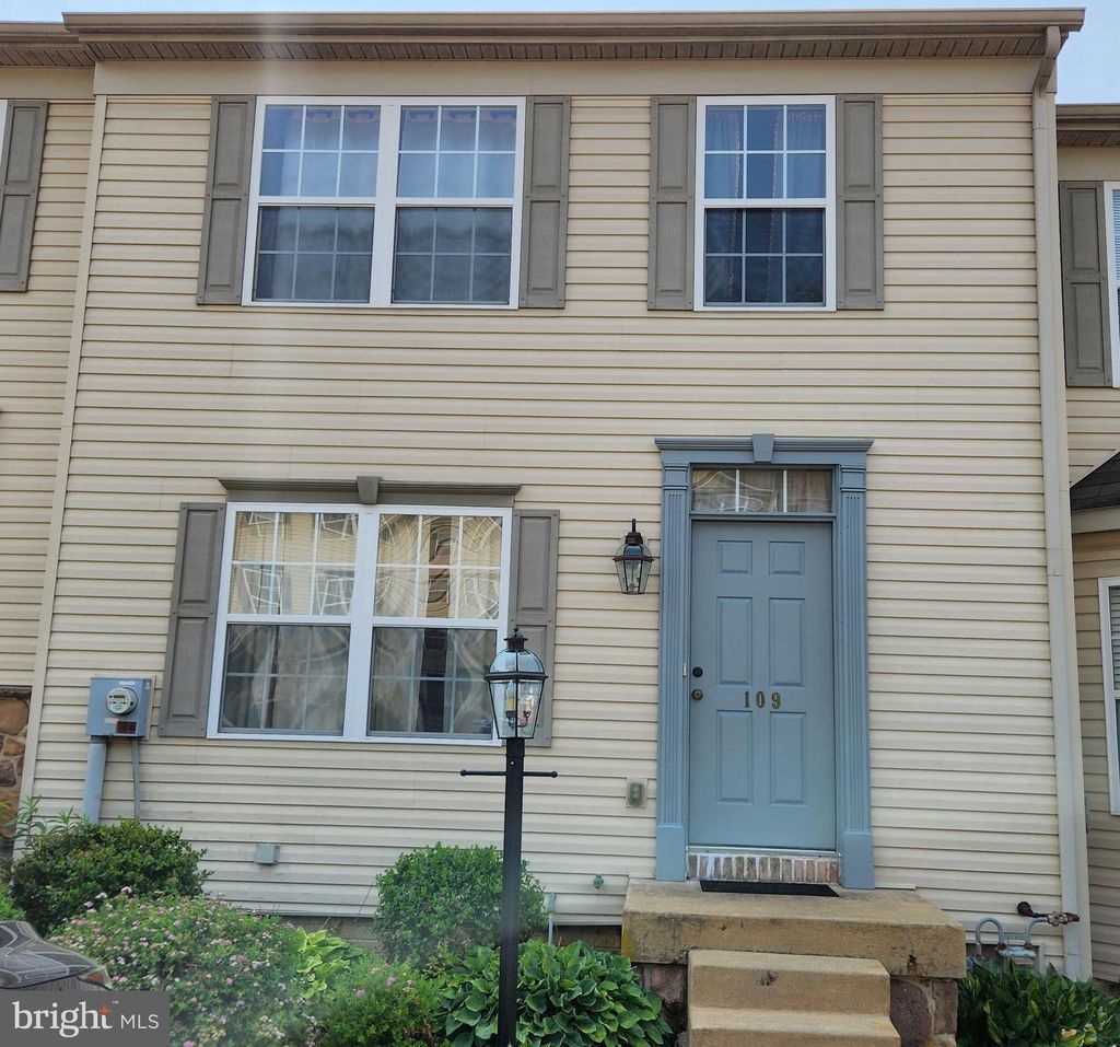 Photo of 109 KNOLLWOOD RD, MILLERSVILLE, PA 17551 (MLS # PALA2036572)