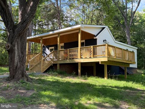 Photo of 11441 Sperryville Pike, CULPEPER, VA 22701 (MLS # VACU2014094)