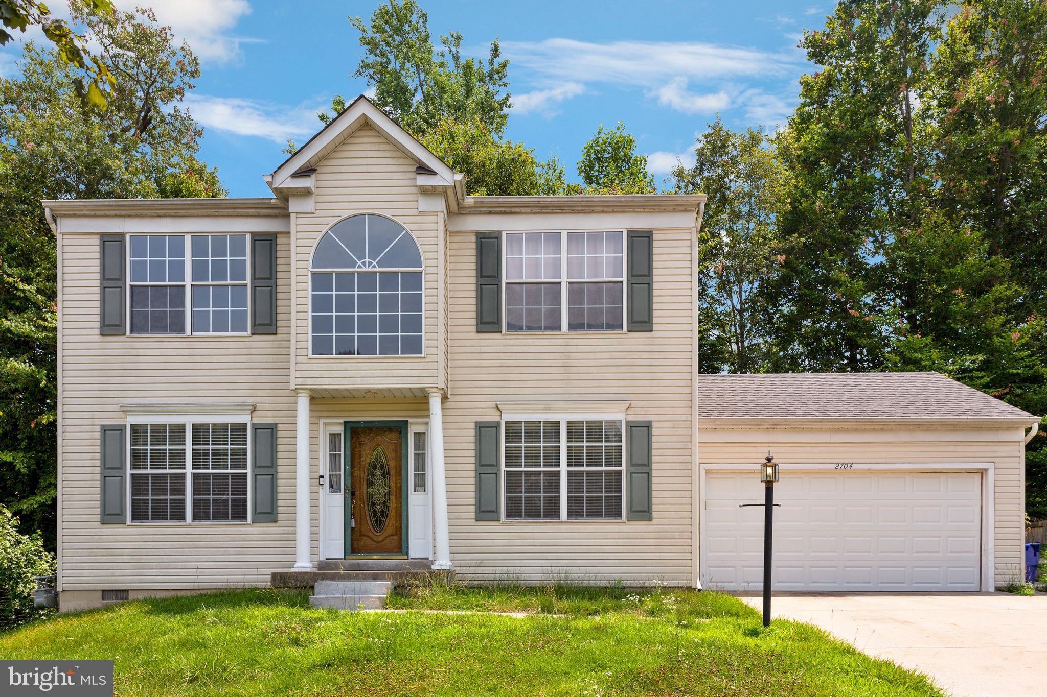 OXFORD OAKS - Residential